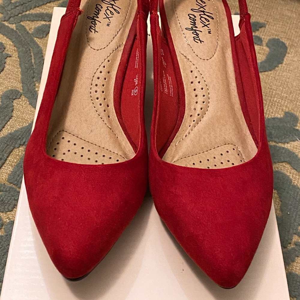 Dexflex Comfort Red pointed toe sling back